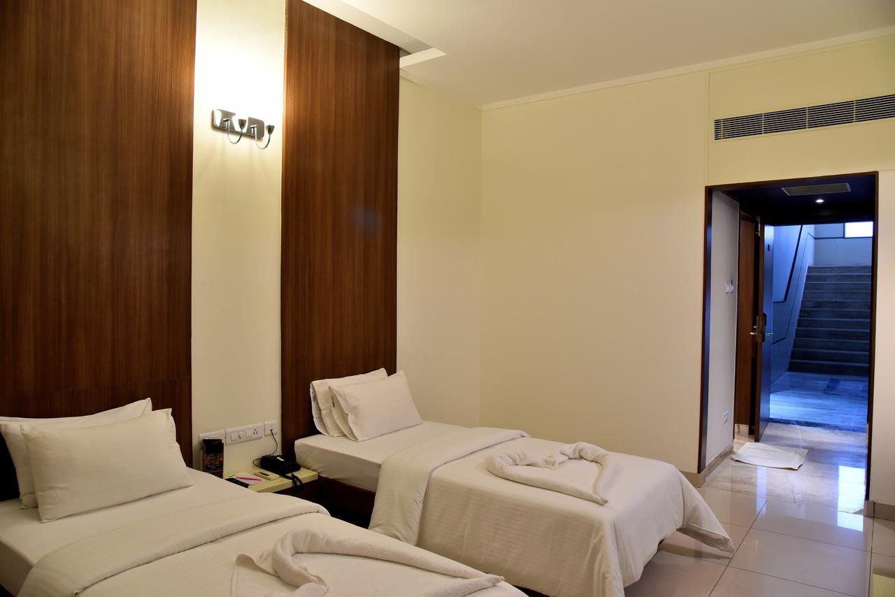 塞勒姆 Rathna Residency酒店 外观 照片