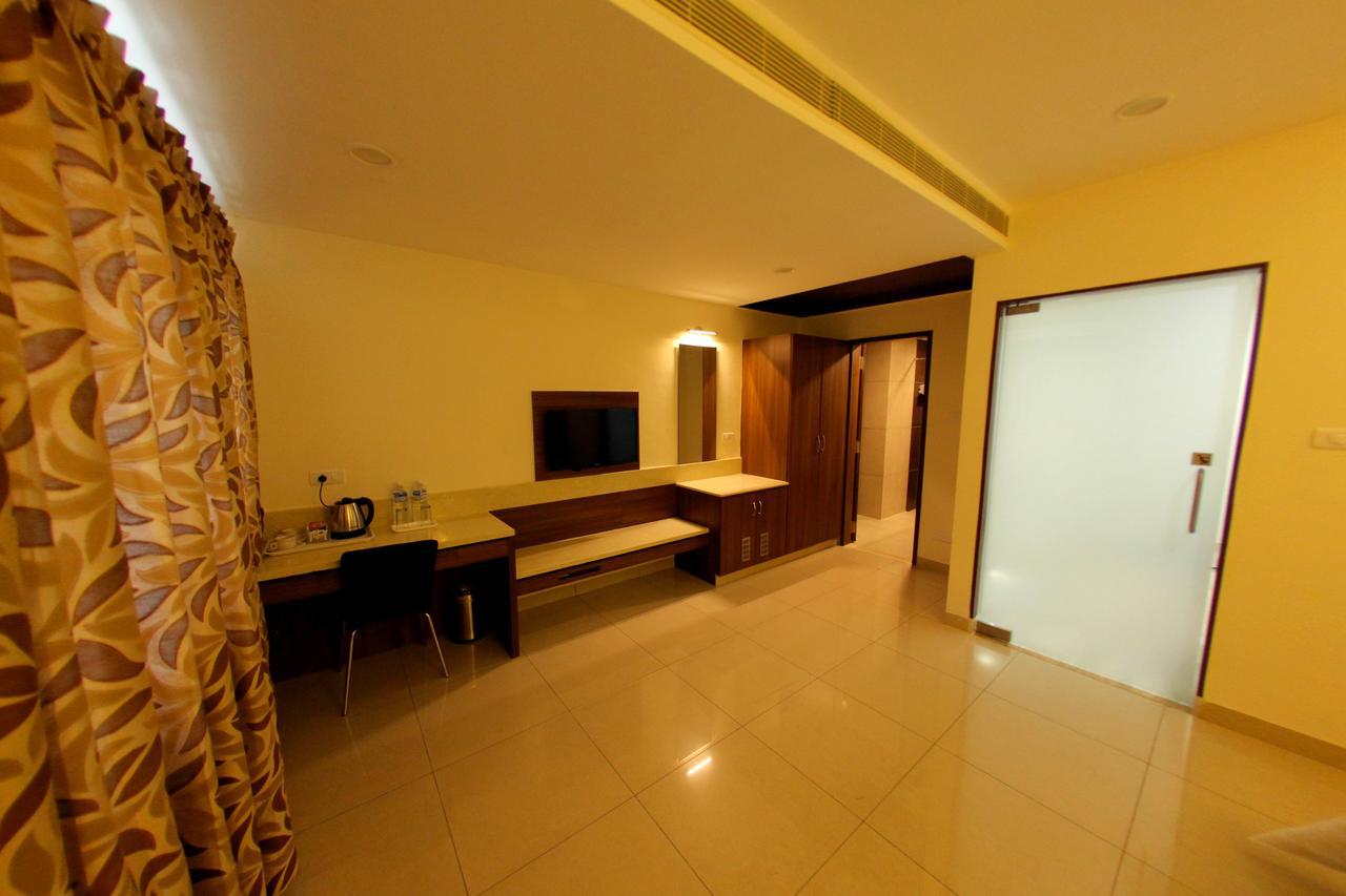 塞勒姆 Rathna Residency酒店 外观 照片